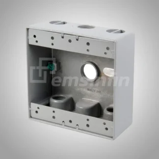 Caja cuandrada aluminio 5 salidas